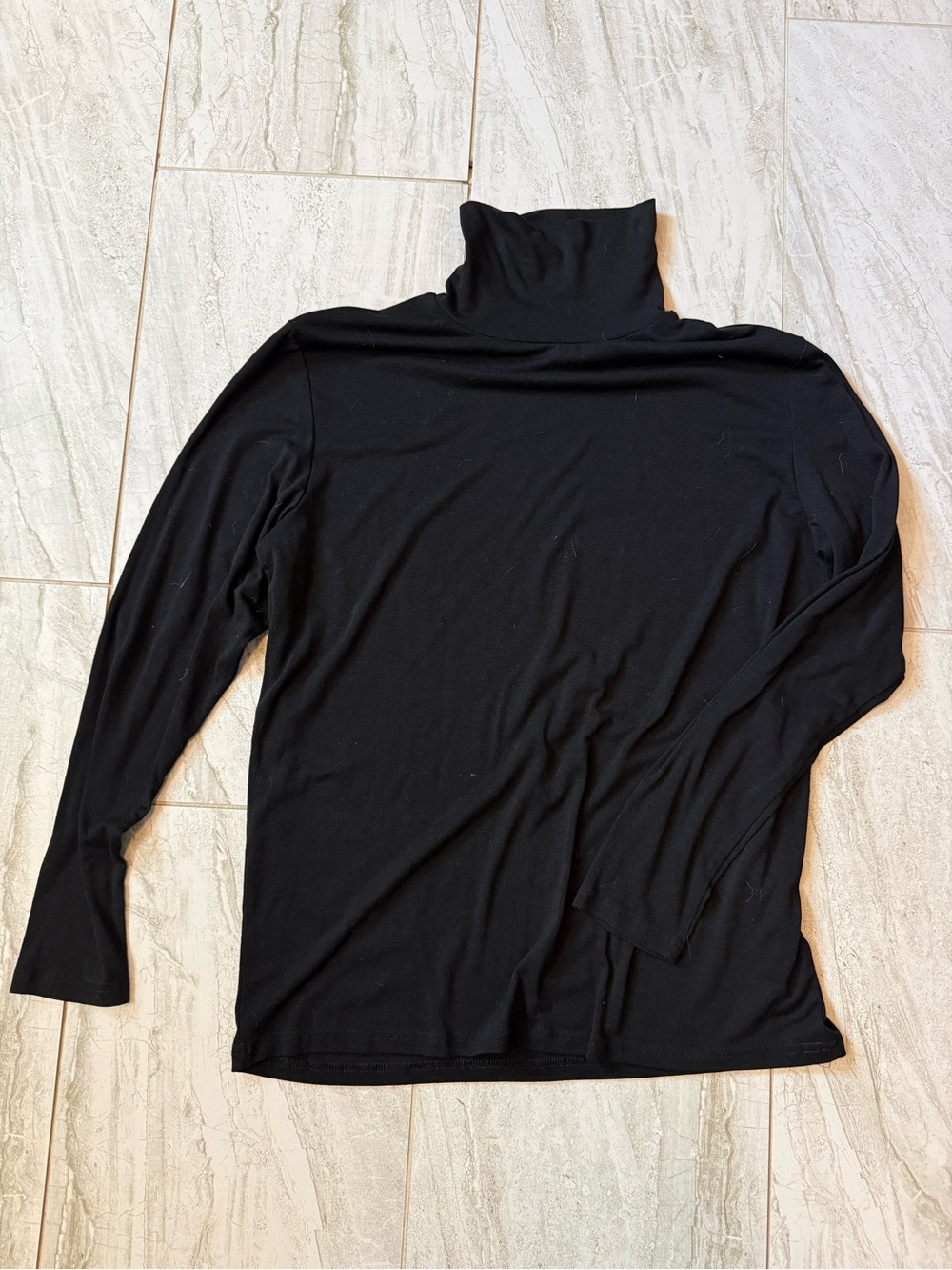Men's Black Turtleneck Sweater - Classic Lightweight Knit - Picture 1 of 2